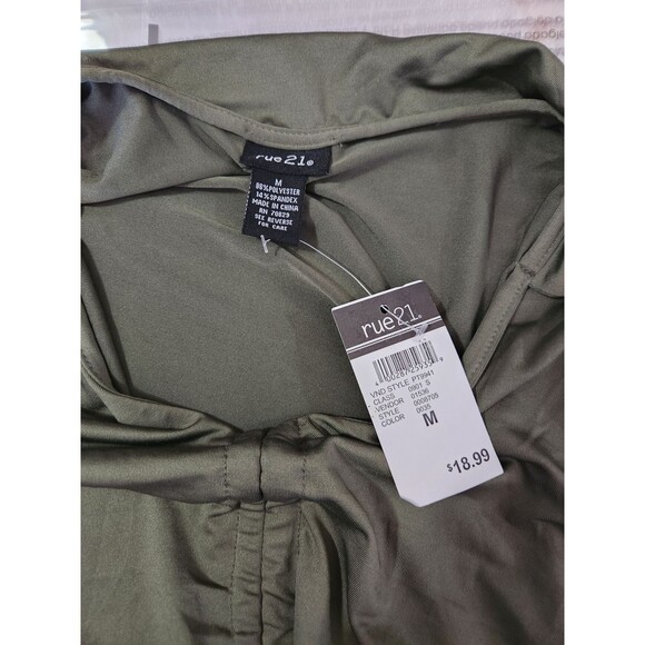 Rue 21 medium khaki green grunge Y2K 90s nwt crop top - Picture 4 of 4